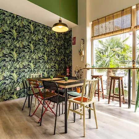 Four Hostel Lugo