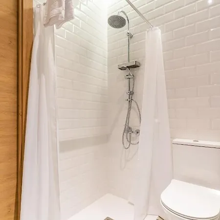 Four Hostel Lugo