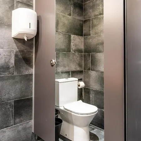 Hostel Four