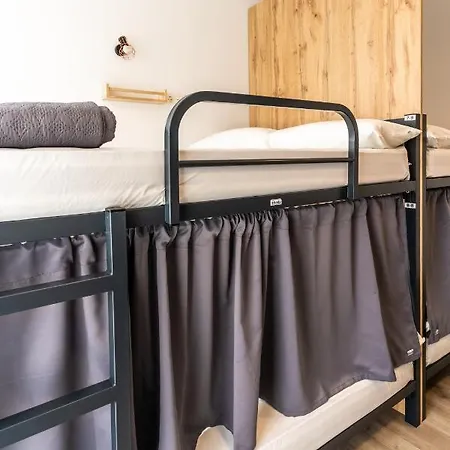 Hostel Four *